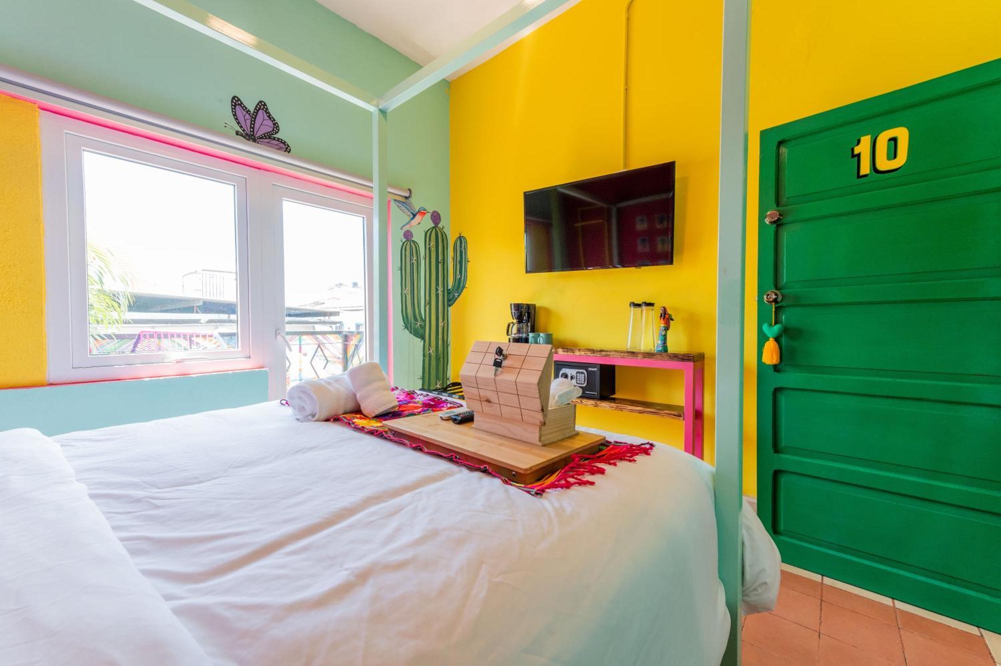 Homestay Casa Colibri Malecon *