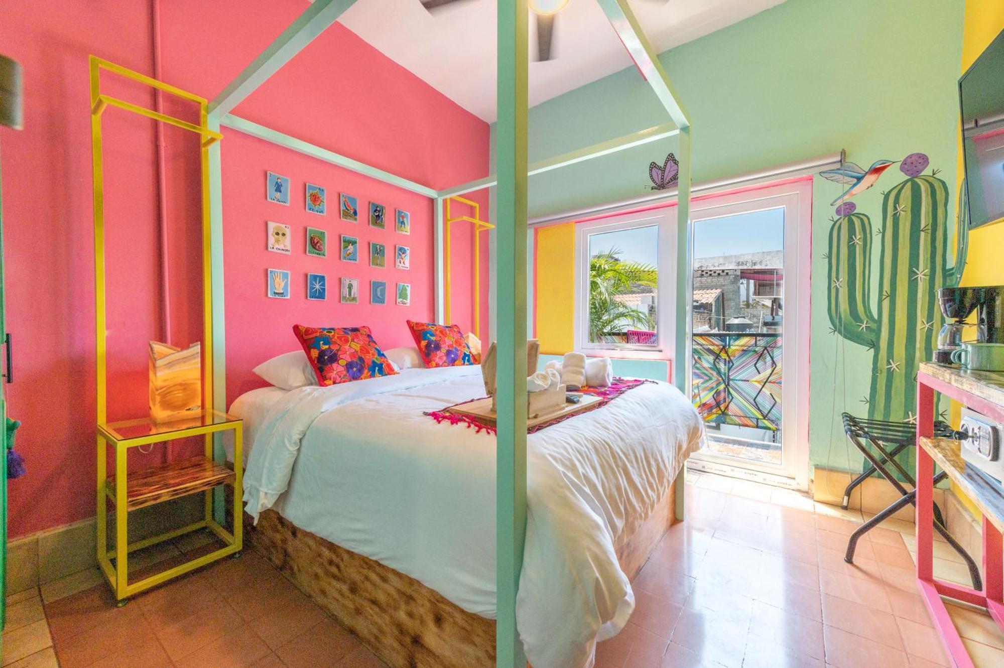 Casa Colibri Malecon Homestay Puerto Vallarta