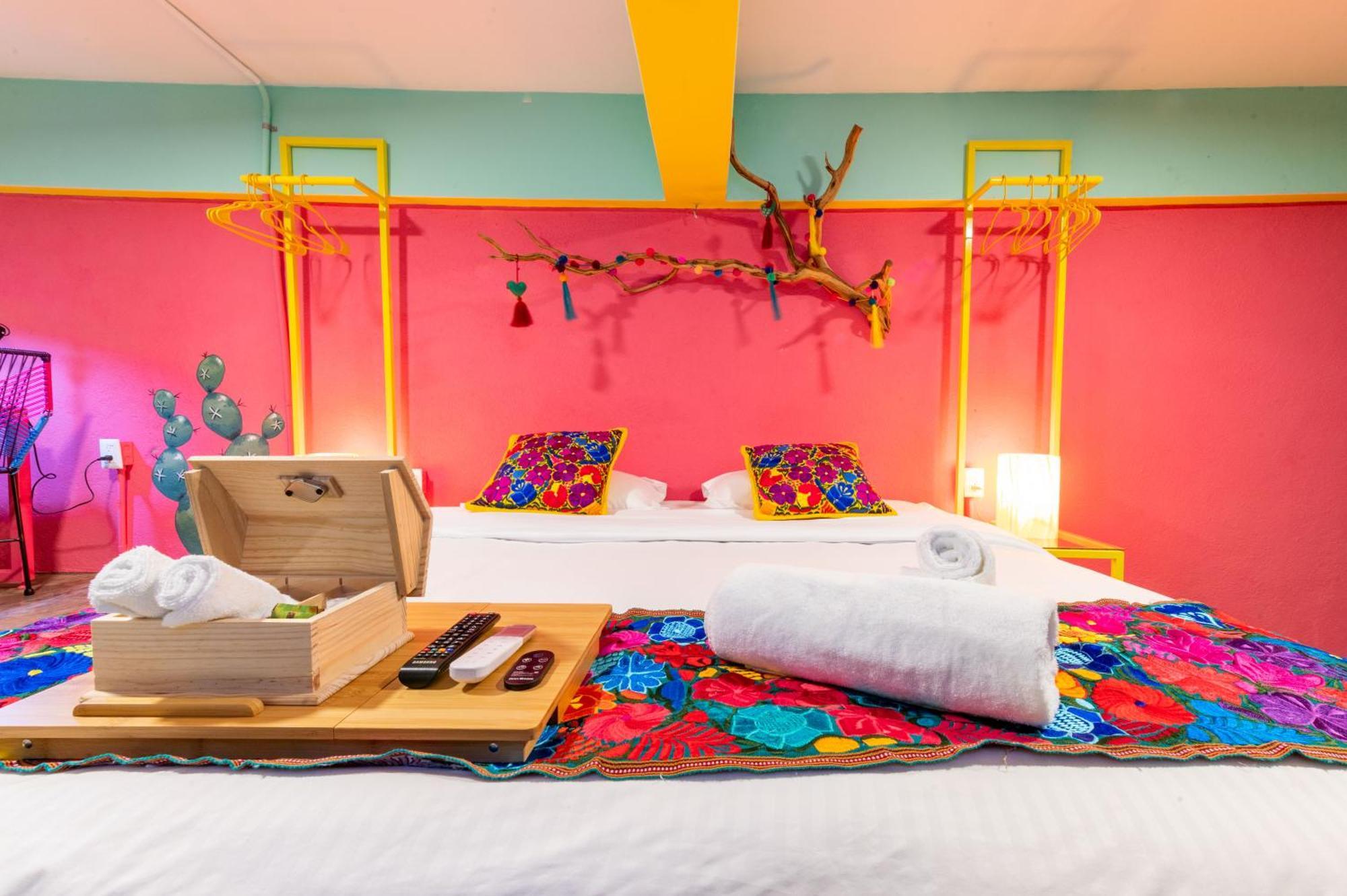 Casa Colibri Malecon Homestay Puerto Vallarta