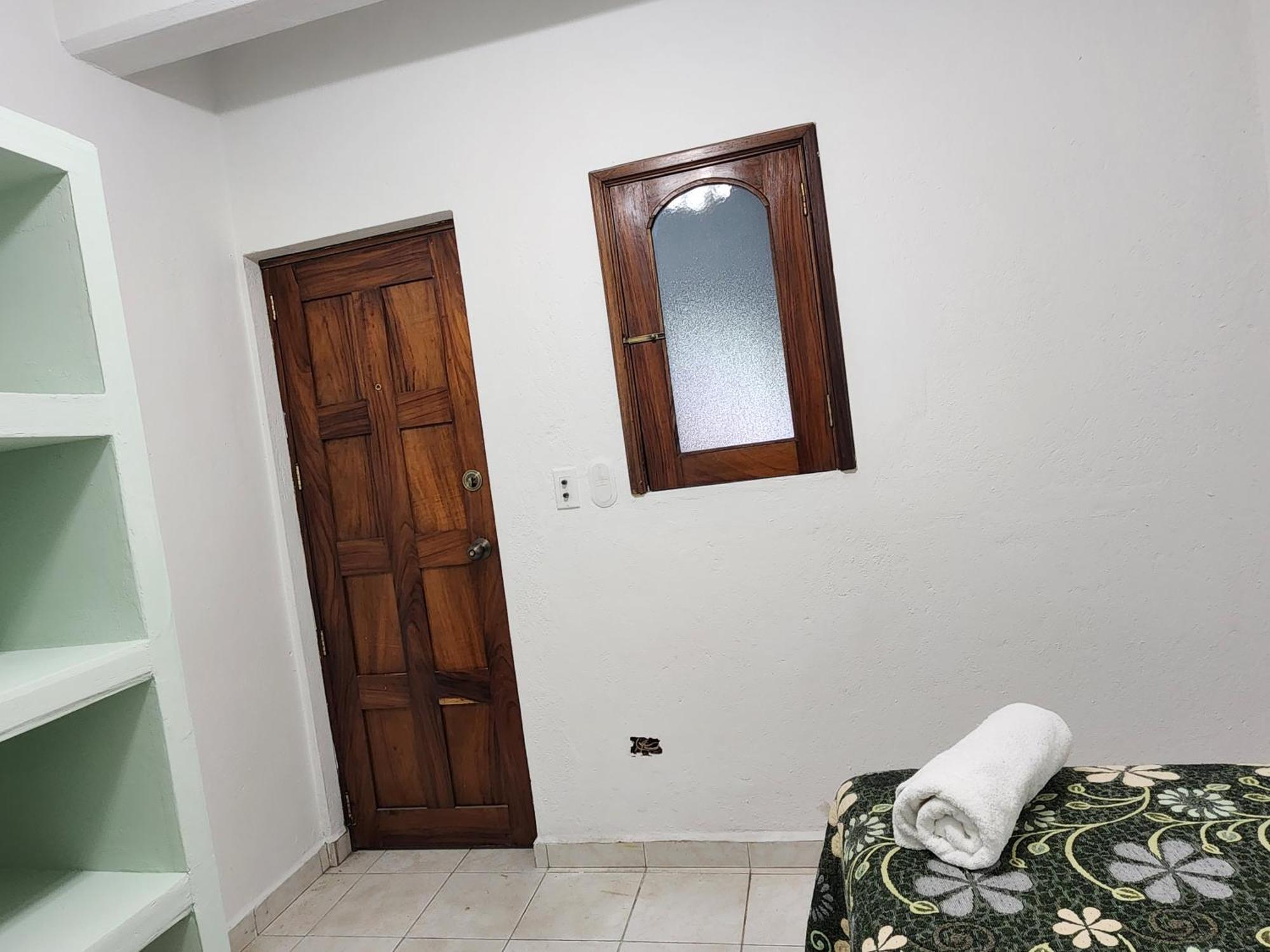 Homestay Romantic Zone, Casa Lulu Puerto Vallarta