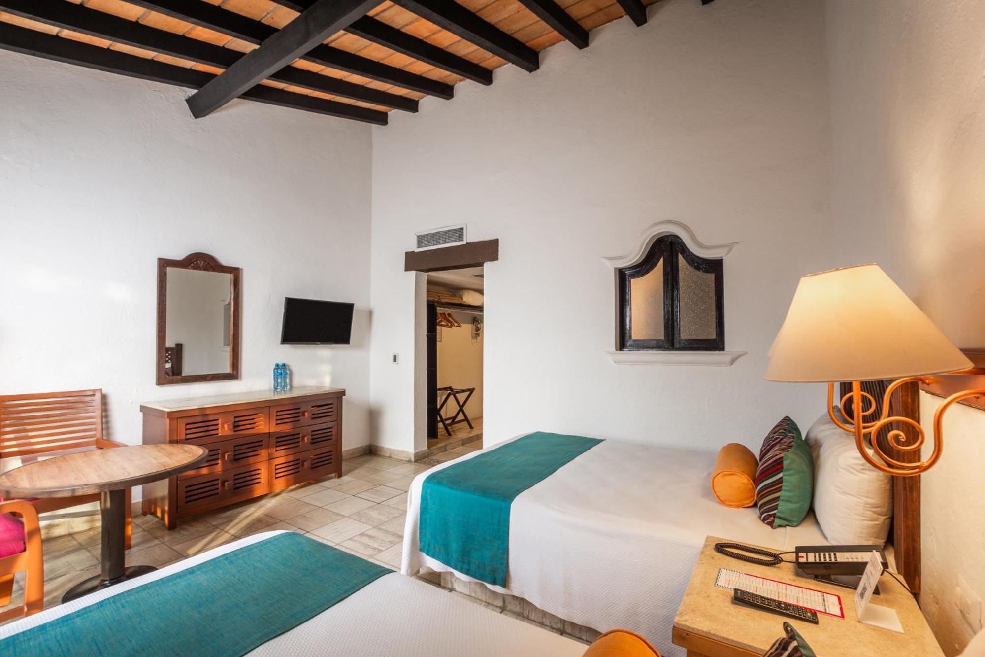 Hacienda Buenaventura & Mexican Charm