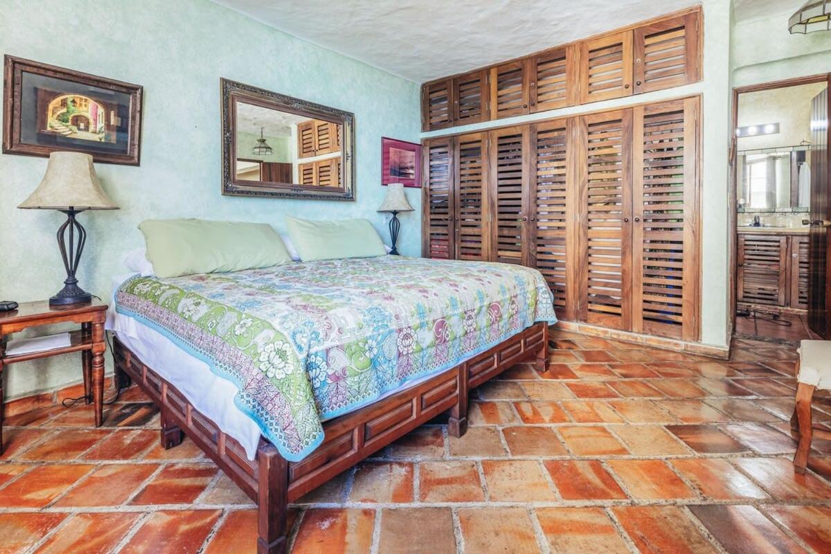 Apartment Ocean View 2br Condo-balcony-beach-pool Puerto Vallarta
