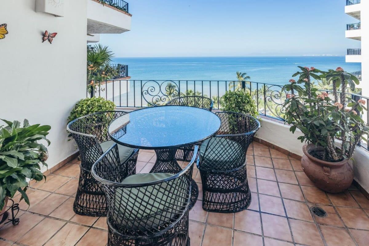 Ocean View 2br Condo-balcony-beach-pool * Puerto Vallarta