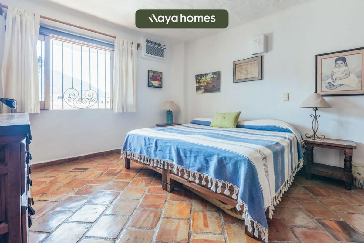Ocean View 2br Condo-balcony-beach-pool Apartment *