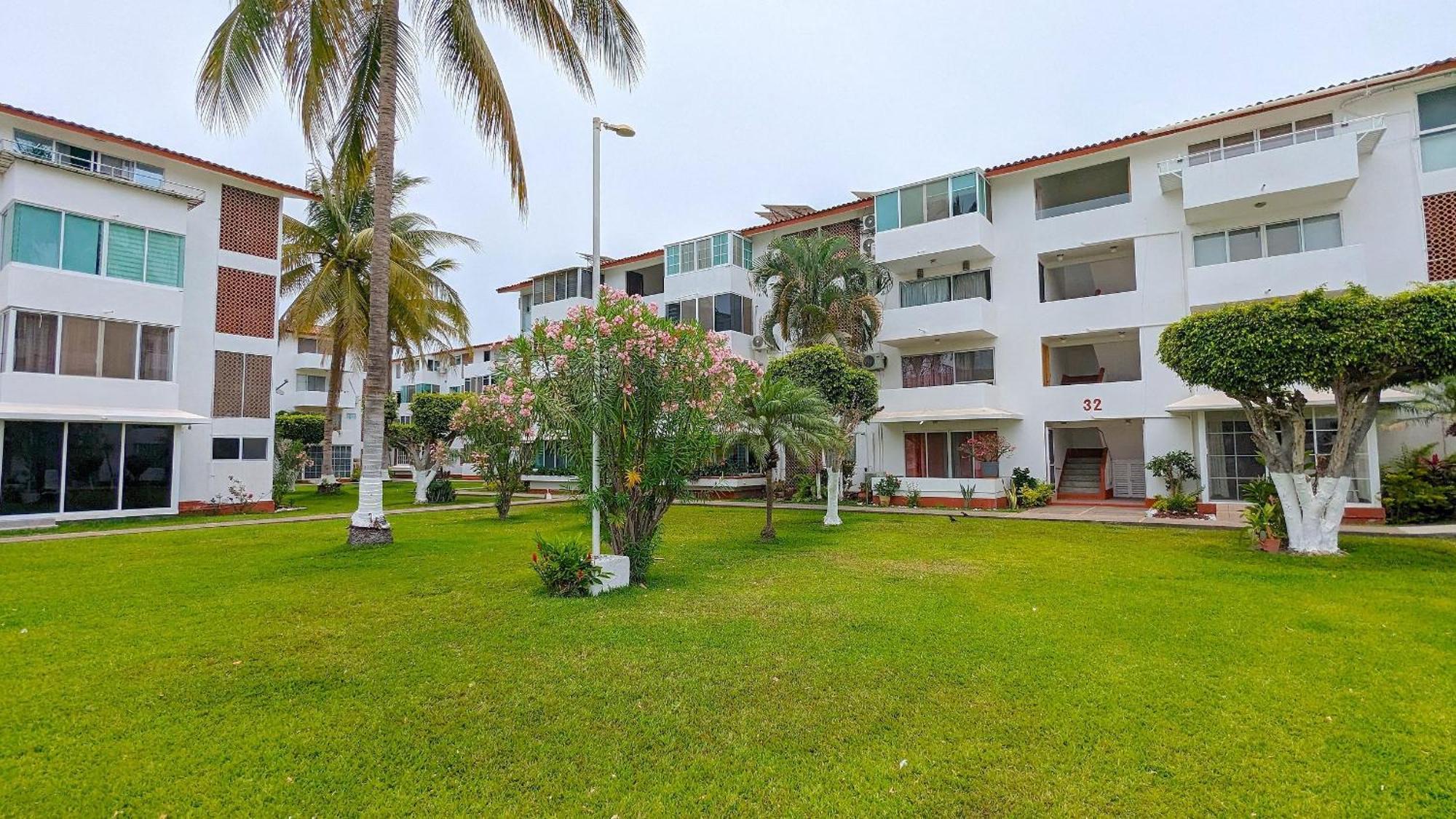 Holiday home Condominio La Marina