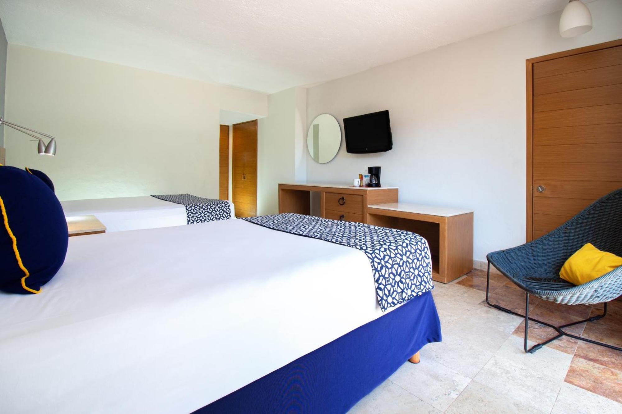 Plaza Pelicanos Club 4*