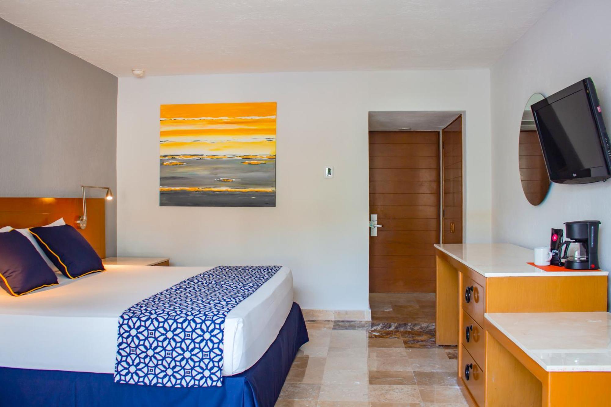 Plaza Pelicanos Club 4* Puerto Vallarta