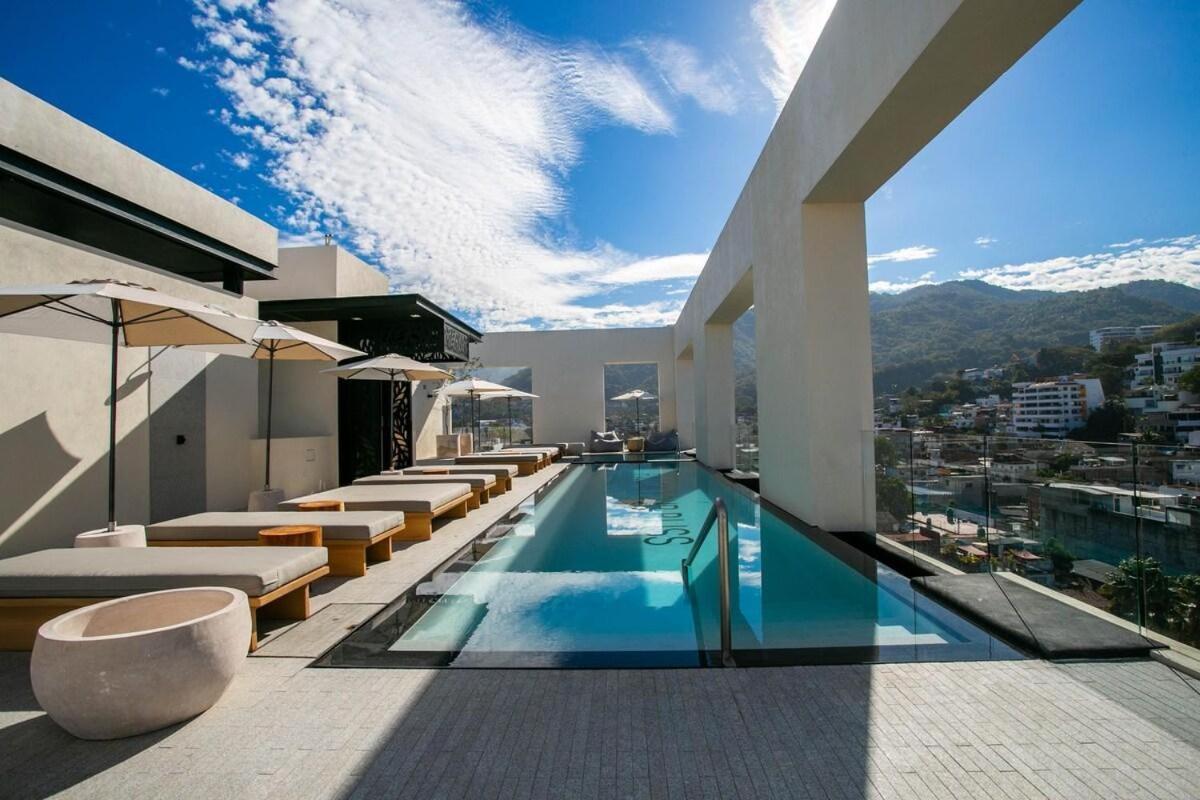 Modern 2br Near & Boardwalk | Gym & Bbq Puerto Vallarta