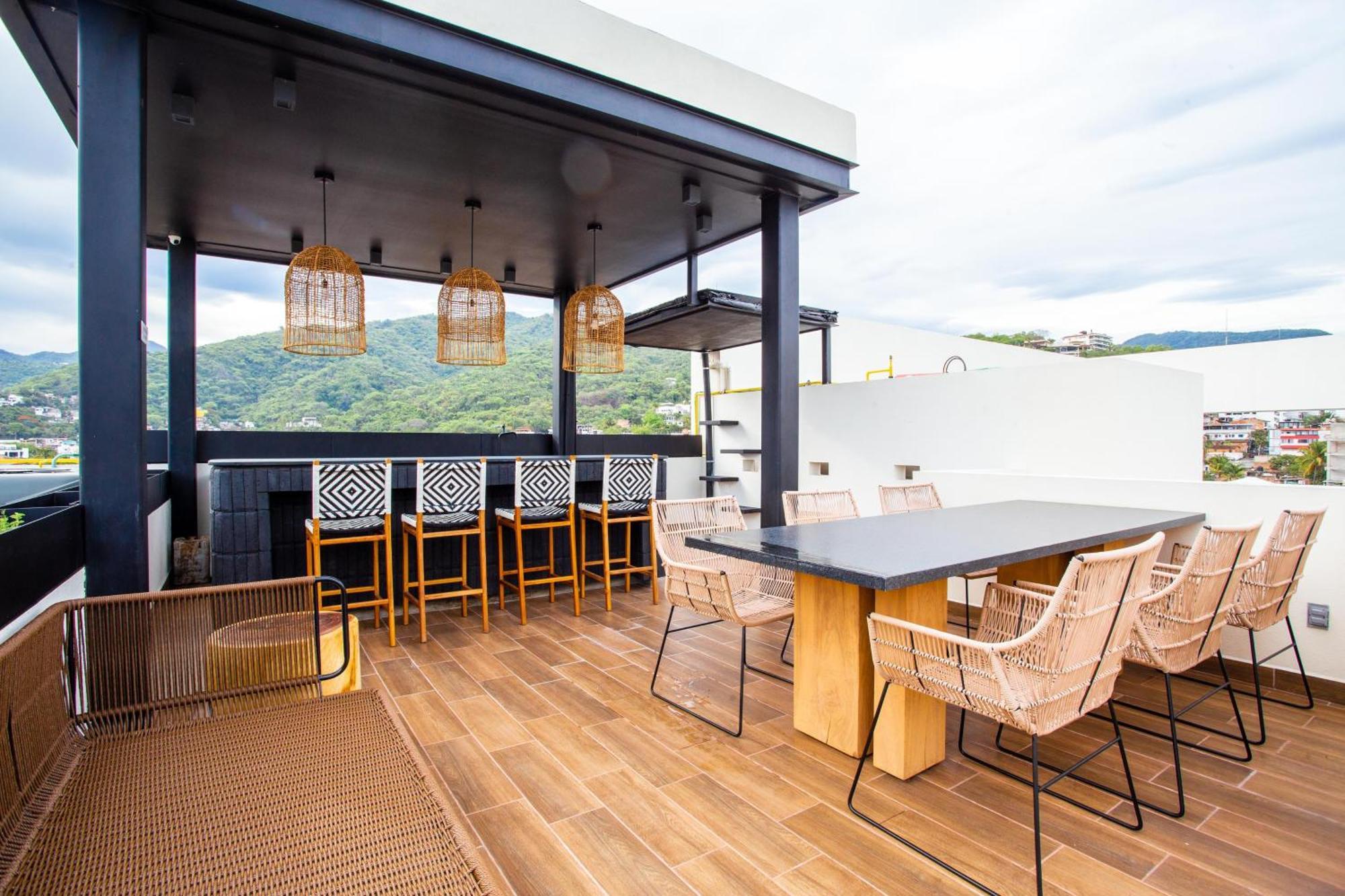 Modern 2br Near & Boardwalk | Gym & Bbq Holiday home Puerto Vallarta