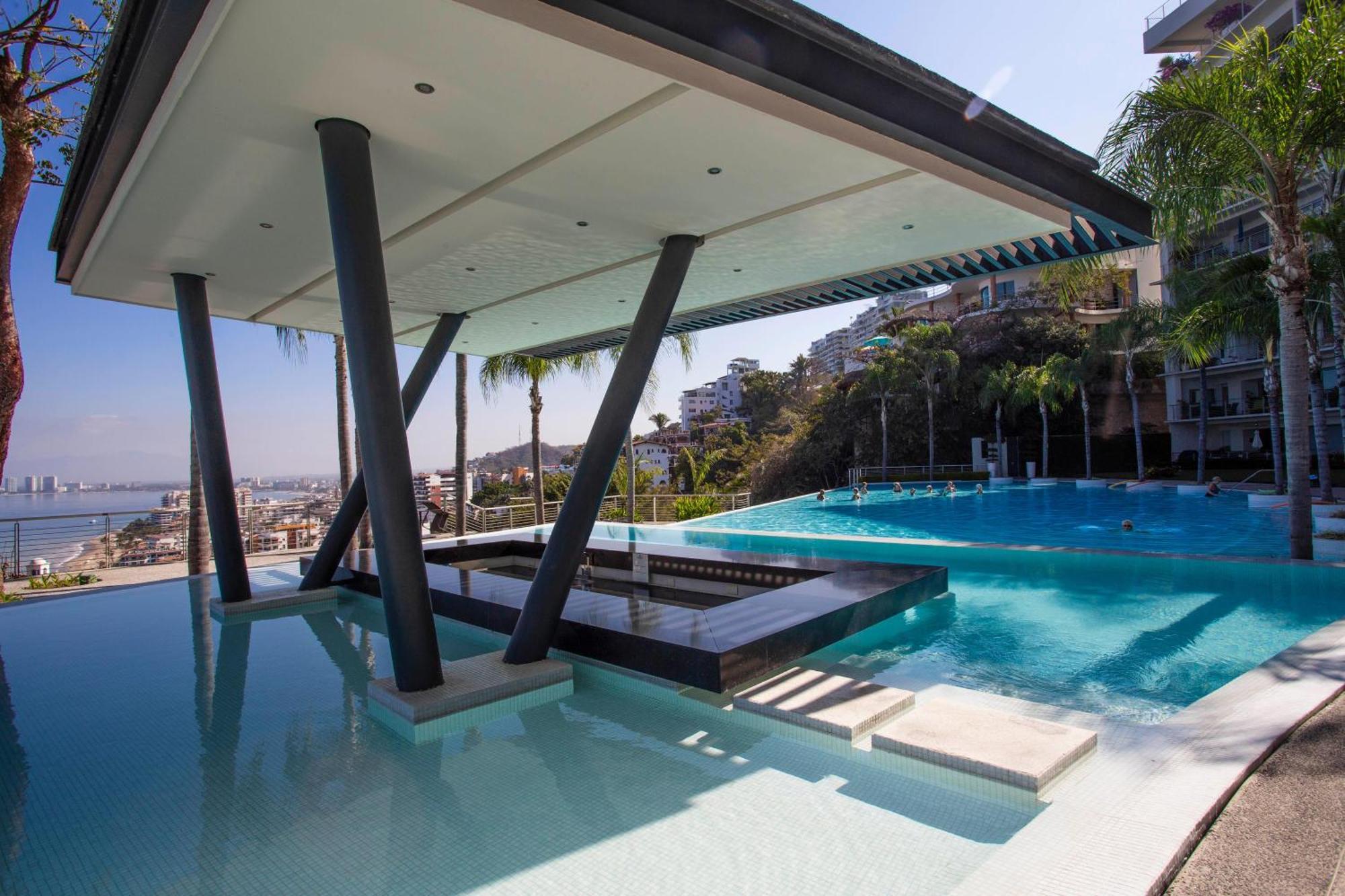 Holiday home Fully Remodeled 12 Stories Up, First Floor Retreat Puerto Vallarta