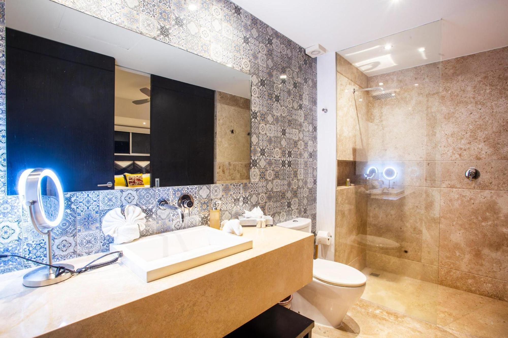 Fully Remodeled 12 Stories Up, First Floor Retreat * Puerto Vallarta
