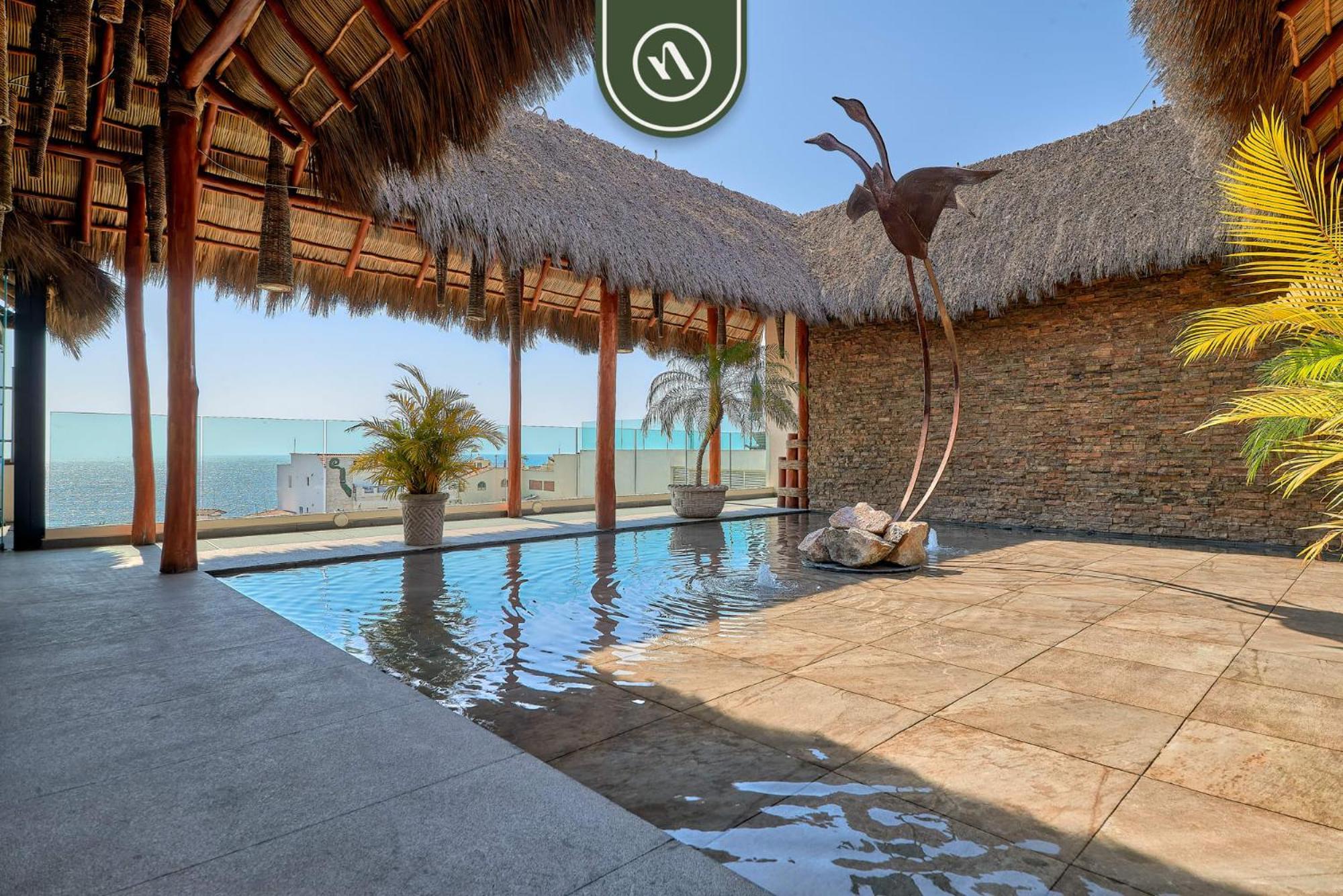 1 Bedroom In Romantic Zone - Amazing Rooftop Pool Apartment Puerto Vallarta