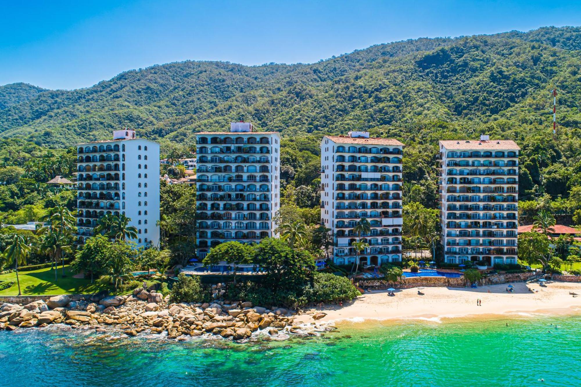 Playas Gemelas Flamboyan 803a