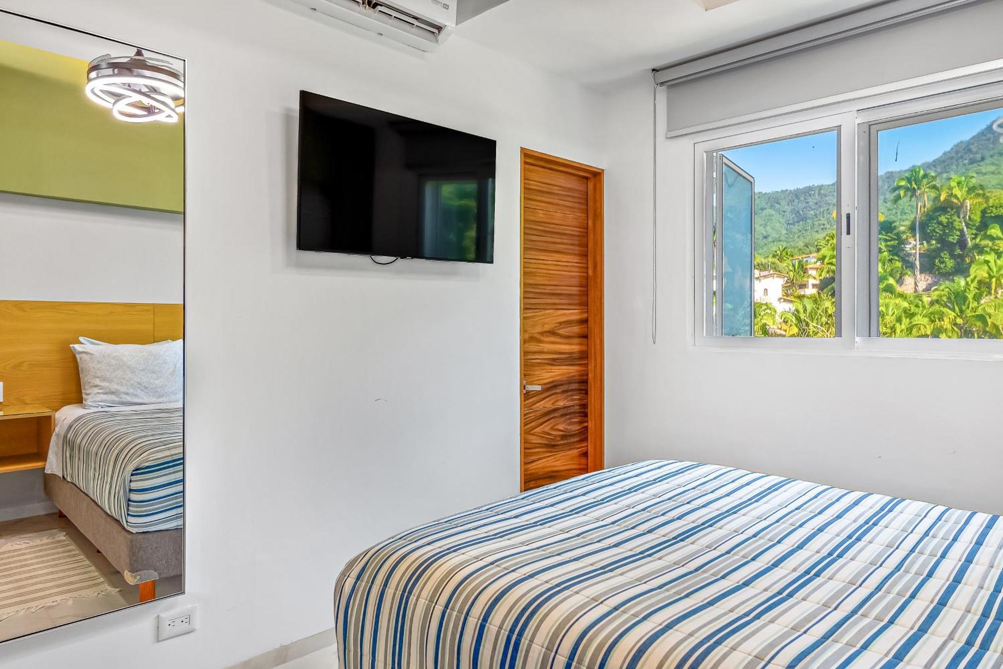 Playas Gemelas Flamboyan 803a Apartment