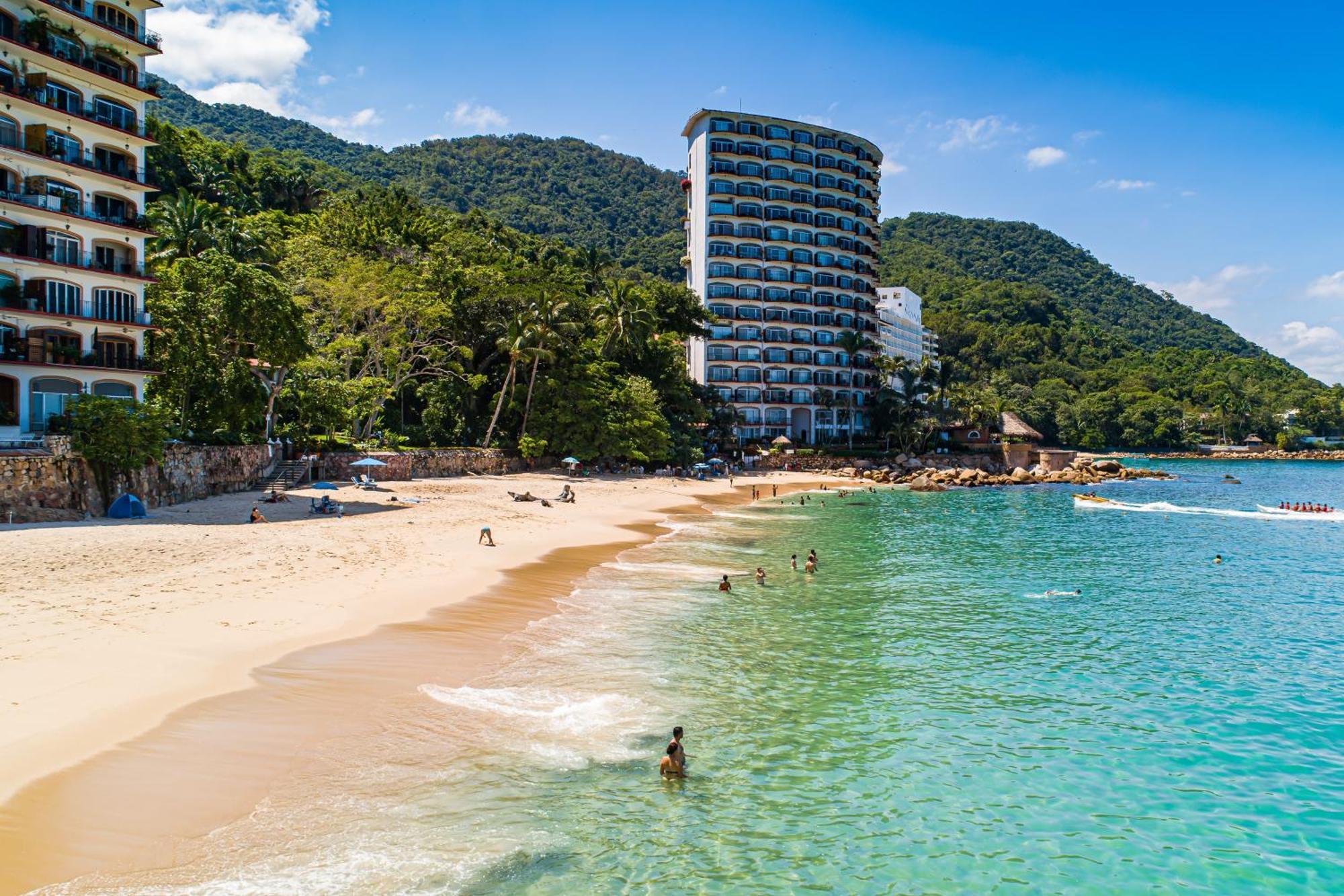 Playas Gemelas Flamboyan 803a Apartment