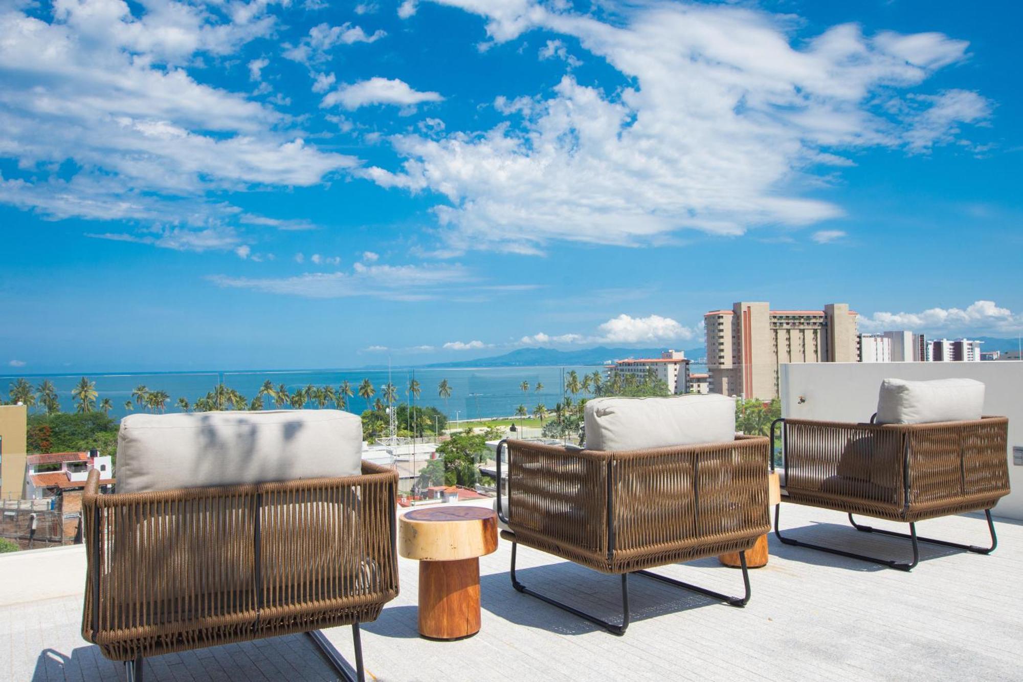 Modern 2br Near & Boardwalk | Gym & Bbq Holiday home *