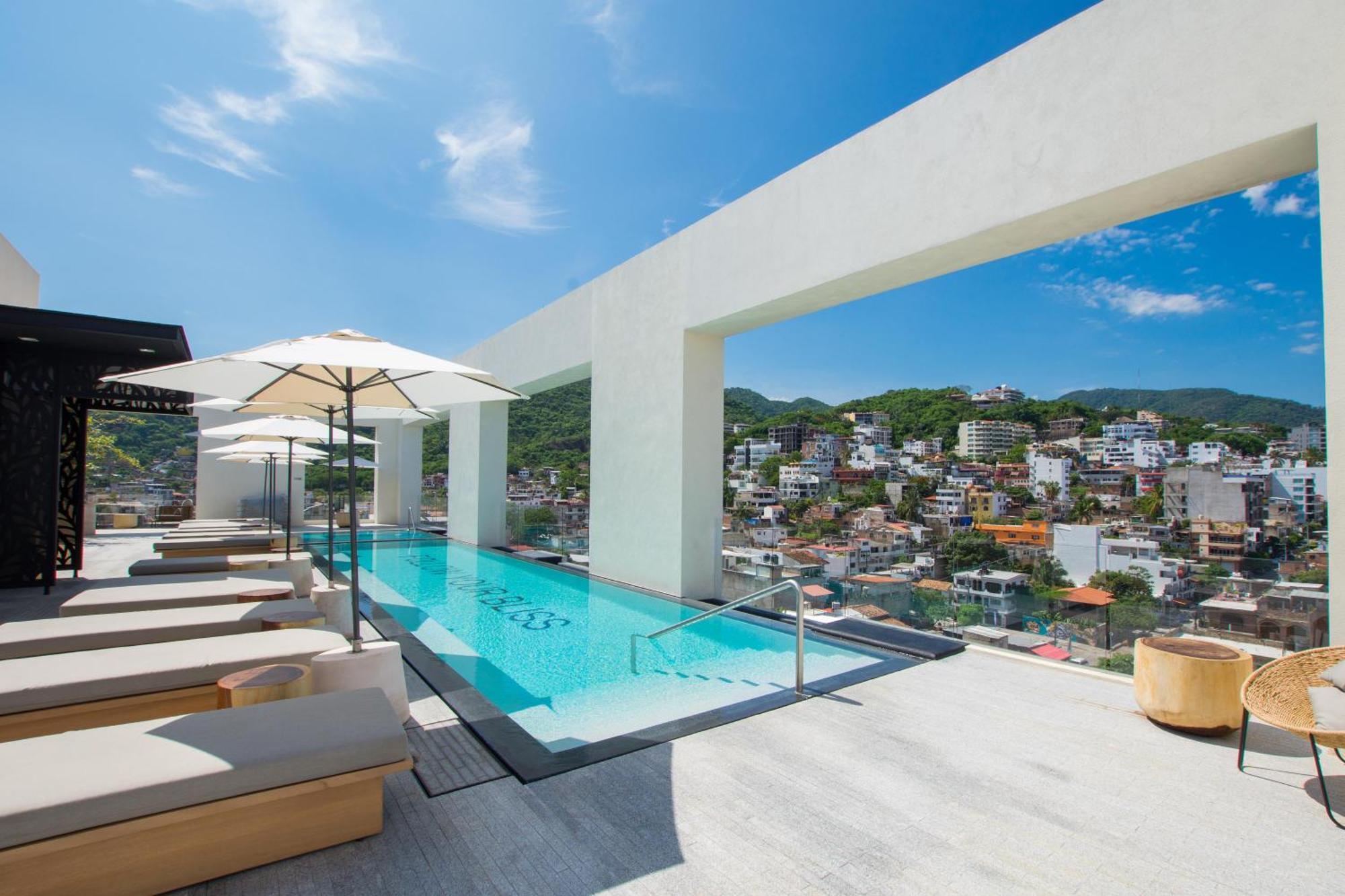 Holiday home Modern 2br Near & Boardwalk | Gym & Bbq Puerto Vallarta