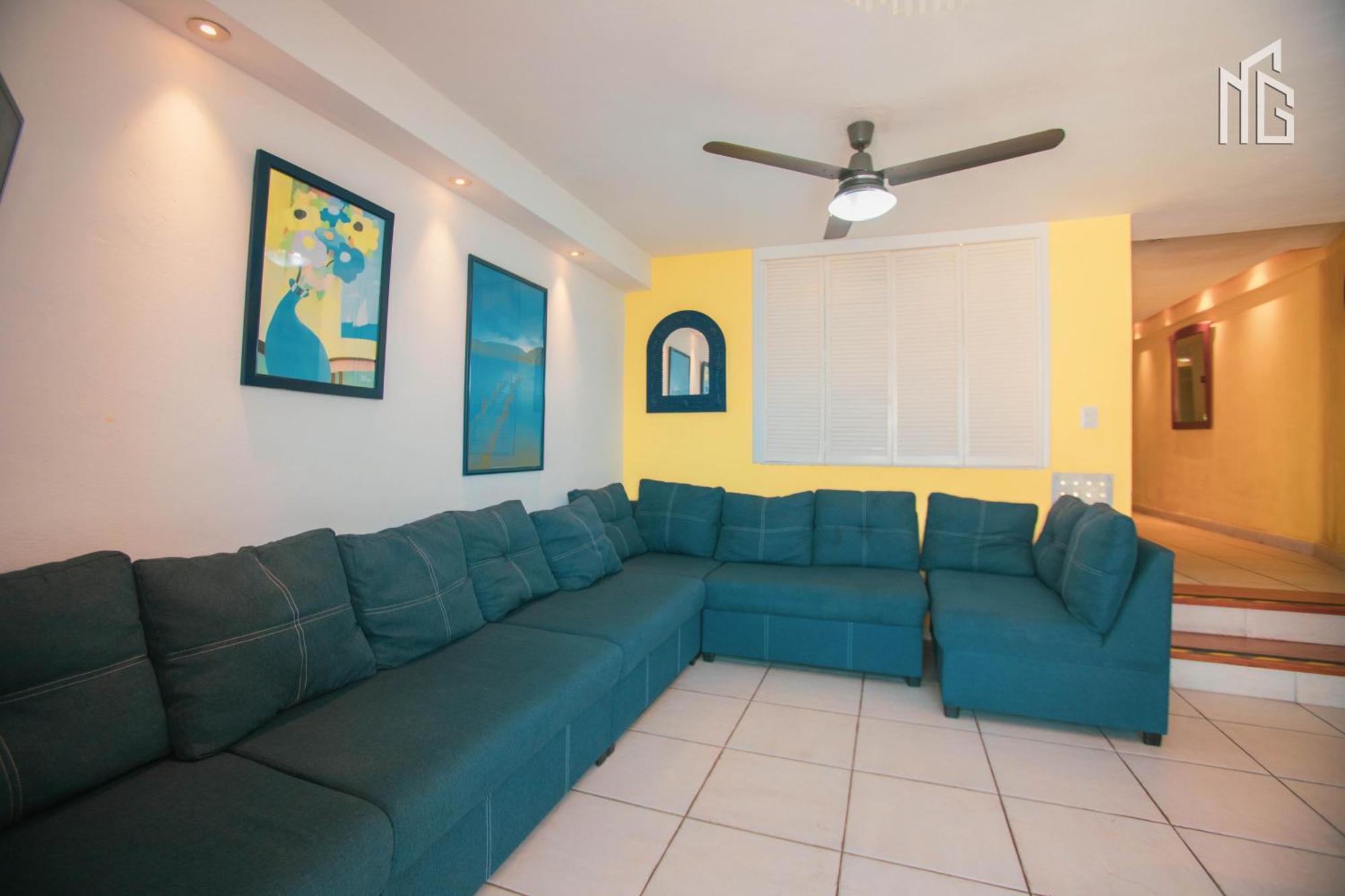 Hermoso Frente Al Mar Apartamento