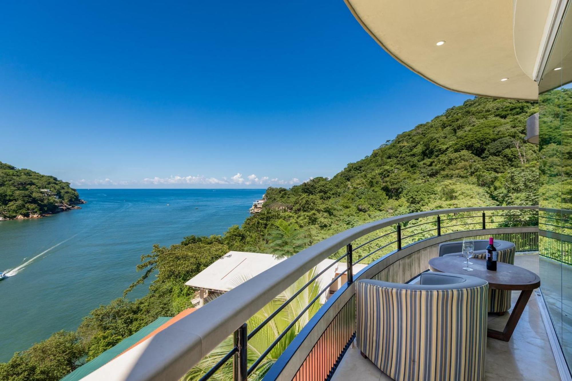 Luxury Frontage For Rent