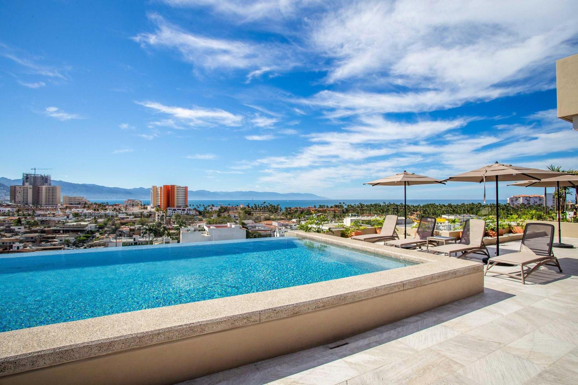 Versalles Retreat, Modern 2br With Gym And Bbq Puerto Vallarta