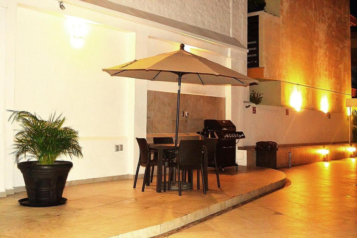 Romantic Zone Adults Only Apartment Puerto Vallarta