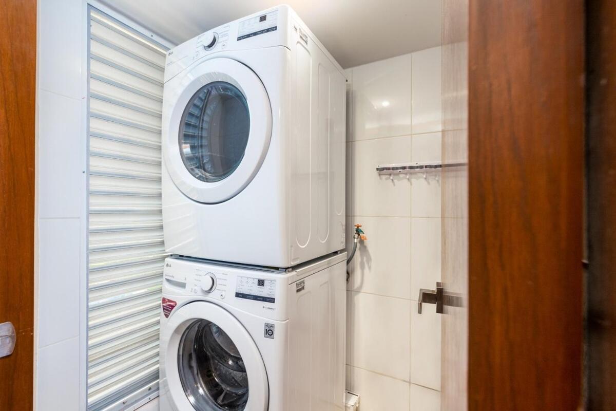 Harbor 8008 By Moikkarentals Apartment *