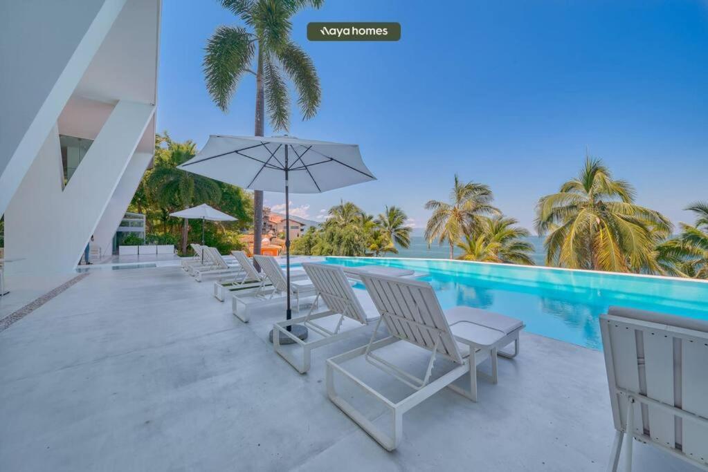 Luxurious 2br W/ Amazing Ocean View - Pool *