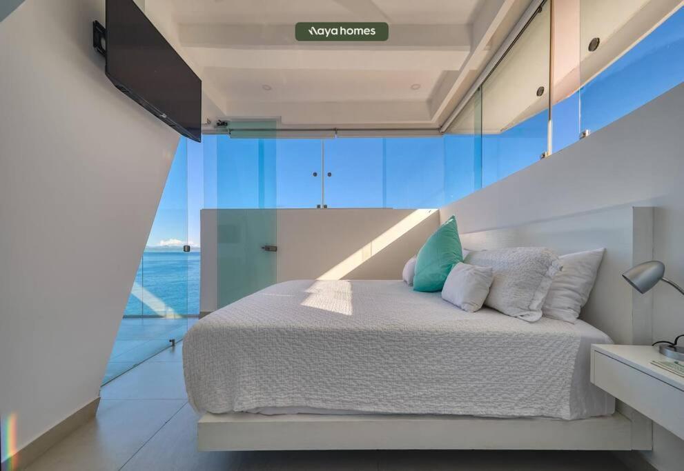 Luxurious 2br W/ Amazing Ocean View - Pool Puerto Vallarta