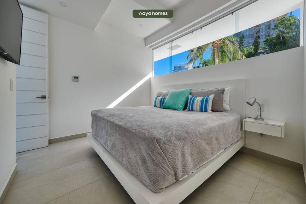 Luxurious 2br W/ Amazing Ocean View - Pool Puerto Vallarta