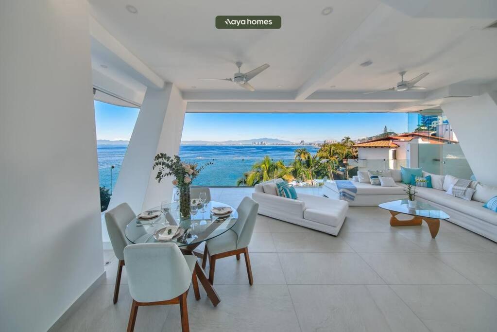 Luxurious 2br W/ Amazing Ocean View - Pool Apartment