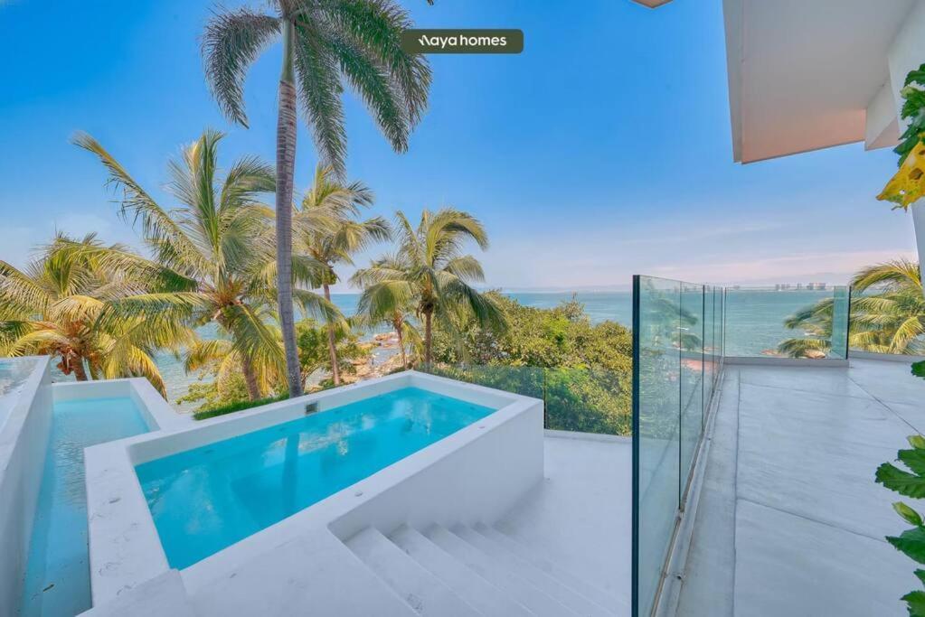 Luxurious 2br W/ Amazing Ocean View - Pool Apartment *