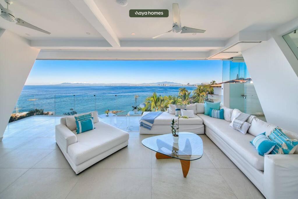 Luxurious 2br W/ Amazing Ocean View - Pool Apartment