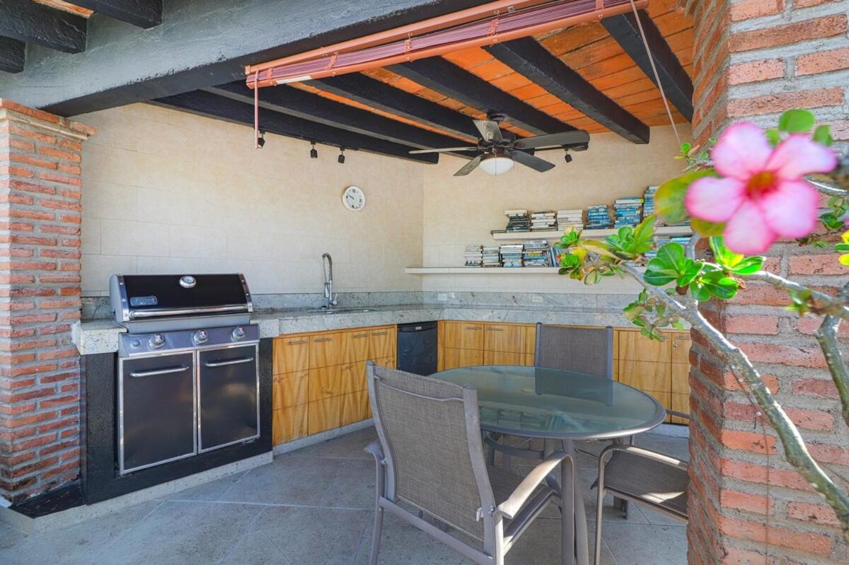 Of Life - One Bedroom Ocean Views Apartamento *