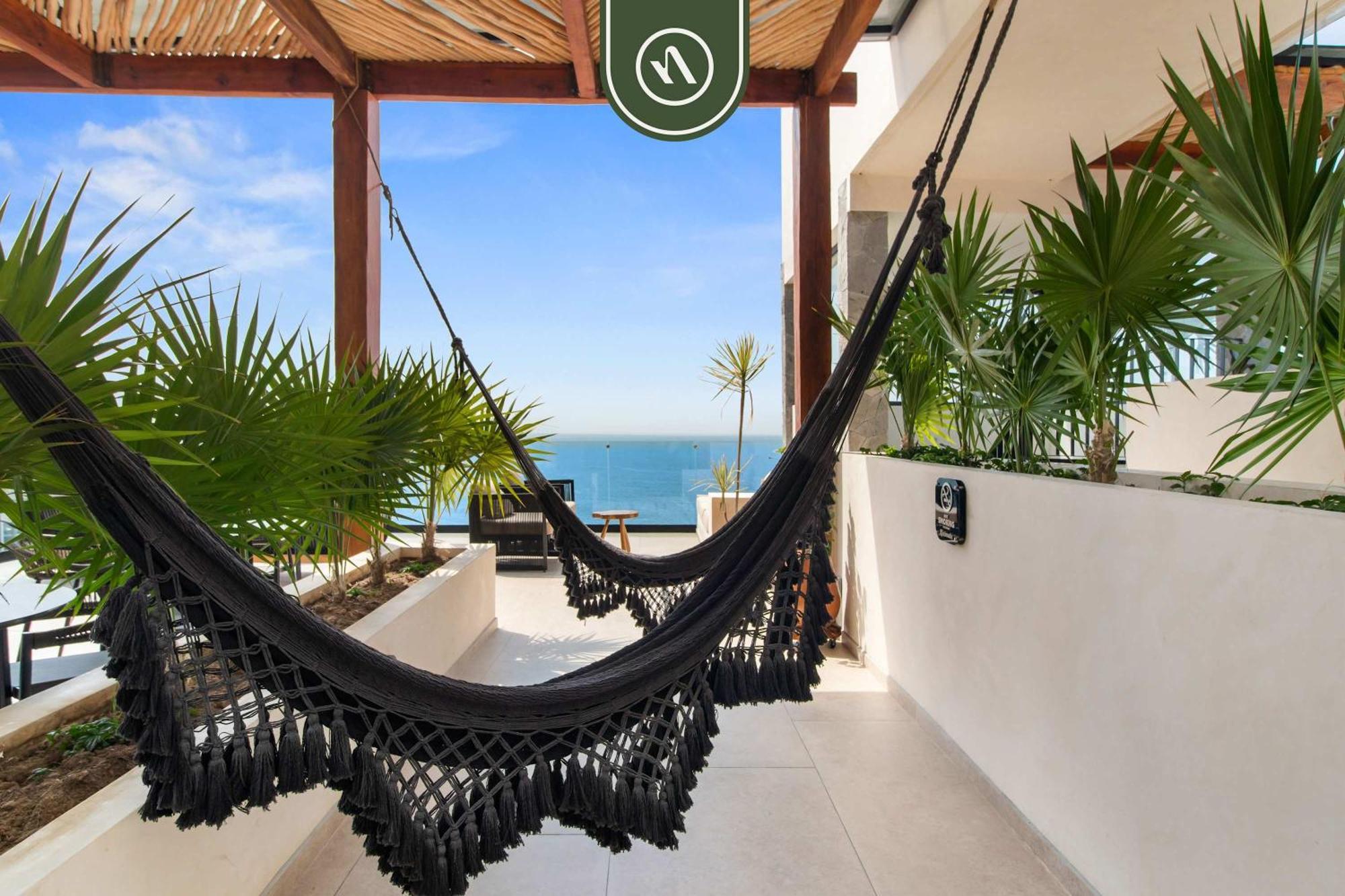 Luxury Oceanview - Rooftop Pool - Downtown Puerto Vallarta