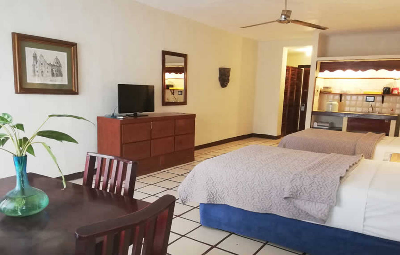 Hotel Puerto De Luna Pet Friendly And Family Puerto Vallarta