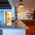 Gran Departamento Frente Al Mar En Condominio Los Palmares