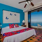 Mar Sereno Hotel & Suites