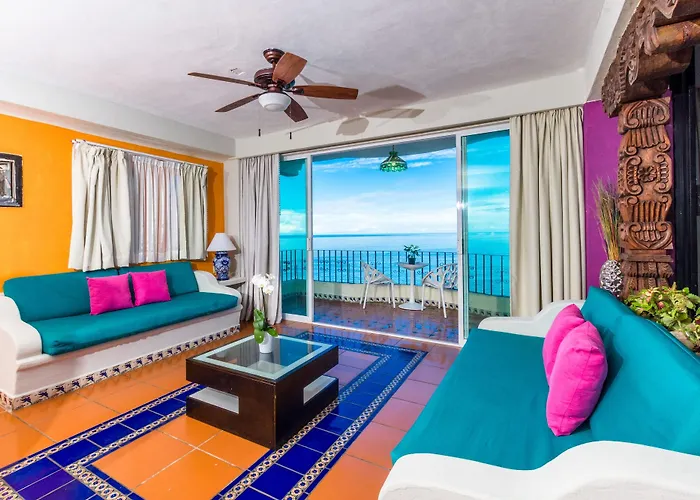Mar Sereno Hotel & Suites