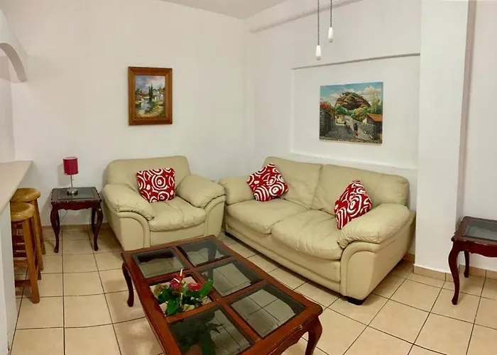 Casa Galerias Vicario