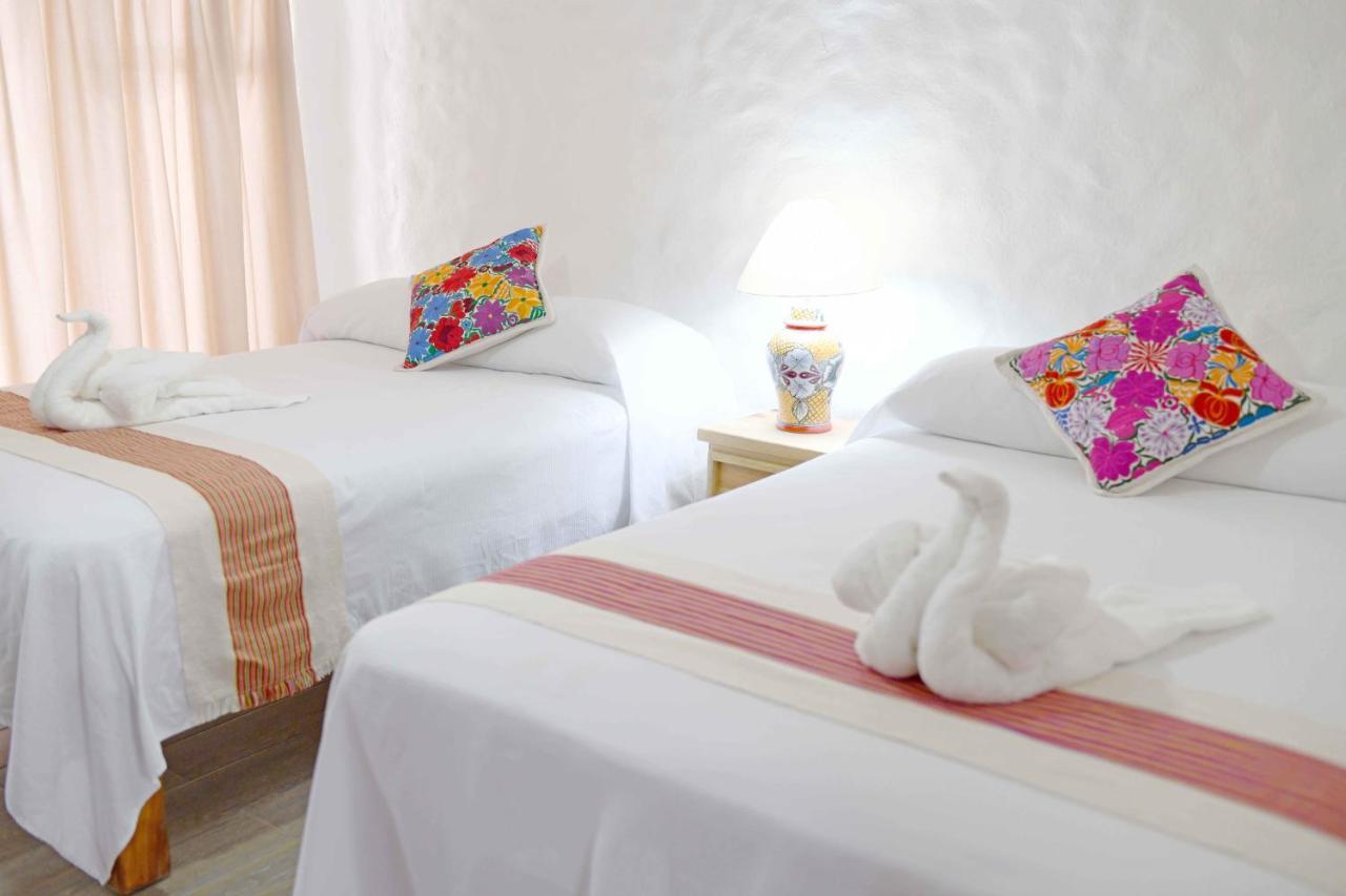 Petit Pilitas (adults Only)