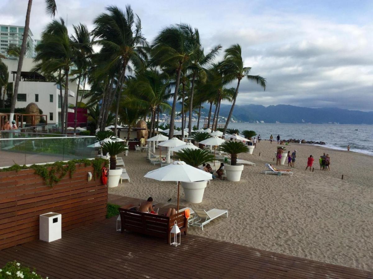 Departamentos Oceanfront Icon Vallarta Apartment