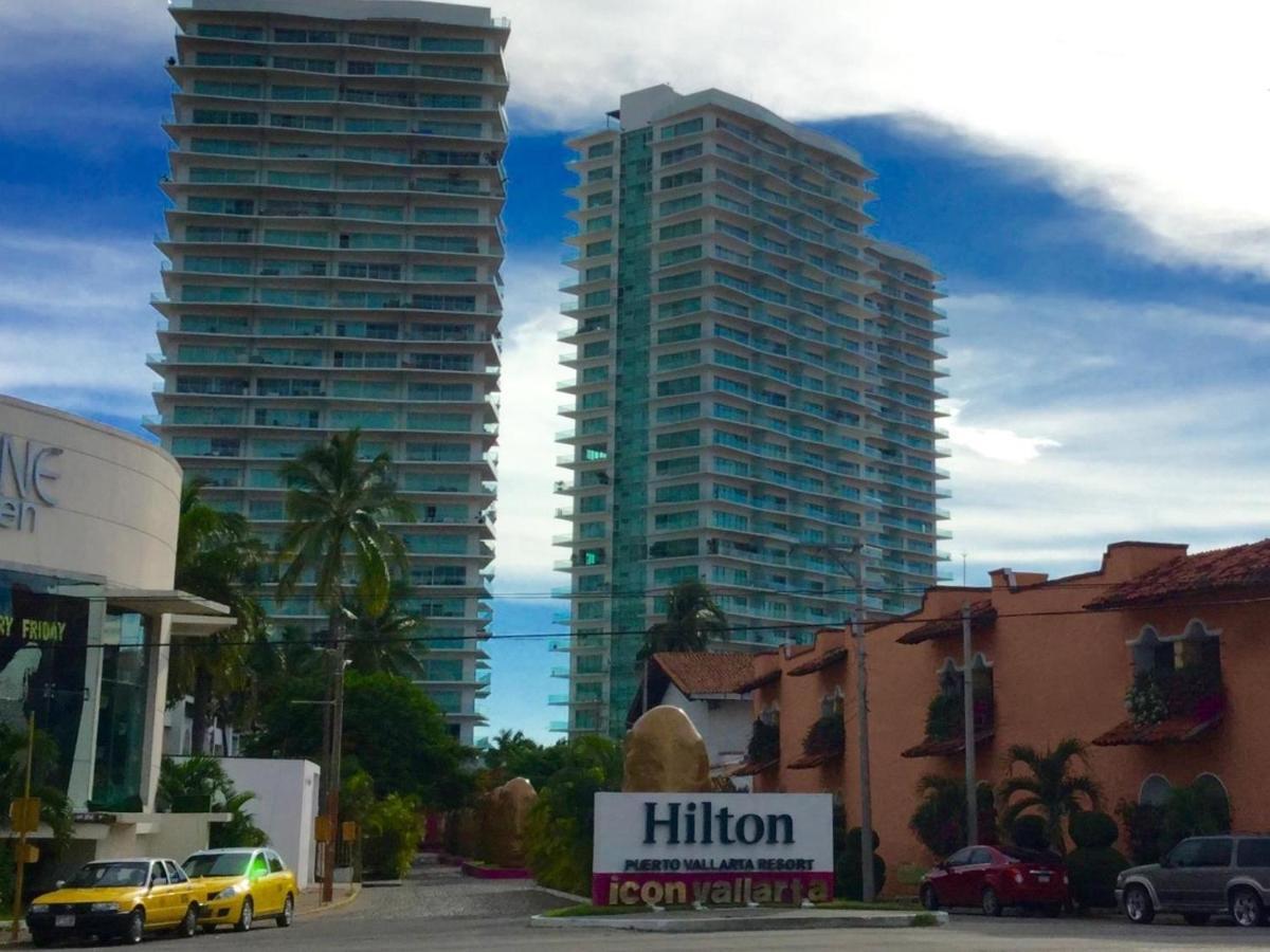 Apartment Departamentos Oceanfront Icon Vallarta *