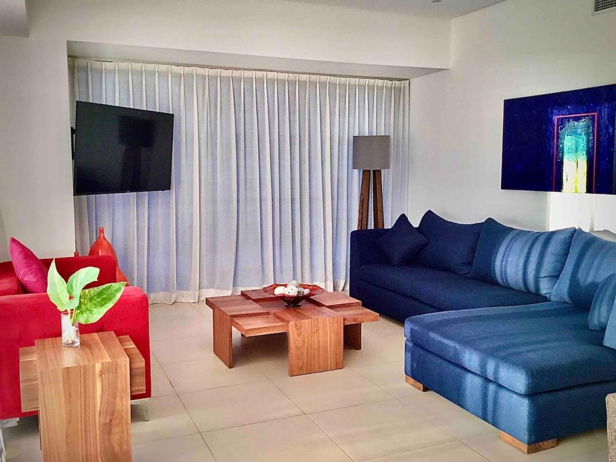 Departamentos Oceanfront Icon Vallarta