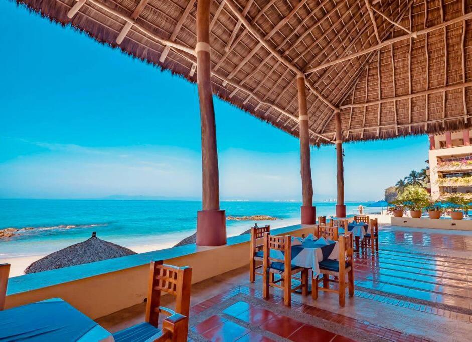 A Piece Of Heaven, Los Palmares 703 Apartment