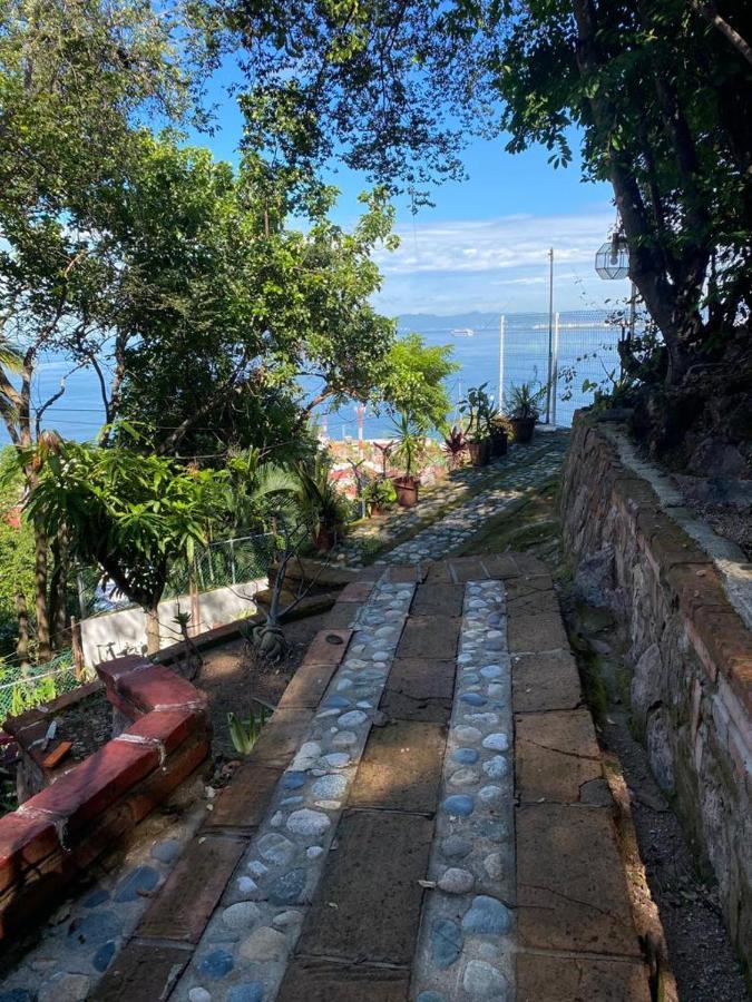 En Vallarta 6 Cuadras Malecon Guest house