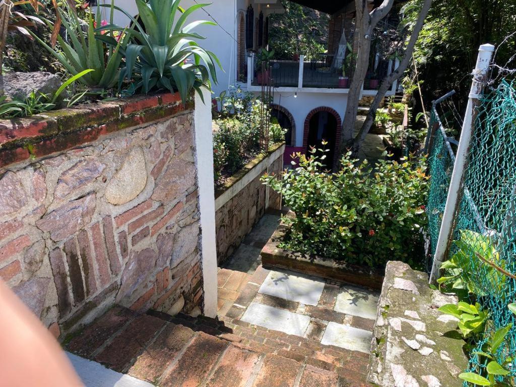 En Vallarta 6 Cuadras Malecon Guest house