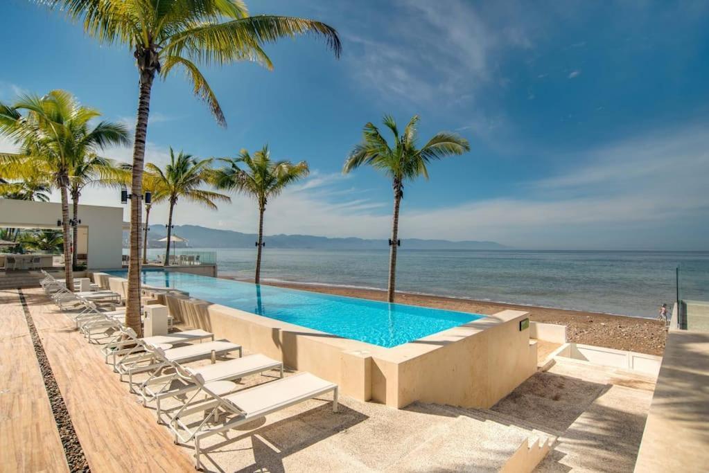 Apartment Harbor 9005 Beachfront 2bdr By Moikkarentals Puerto Vallarta