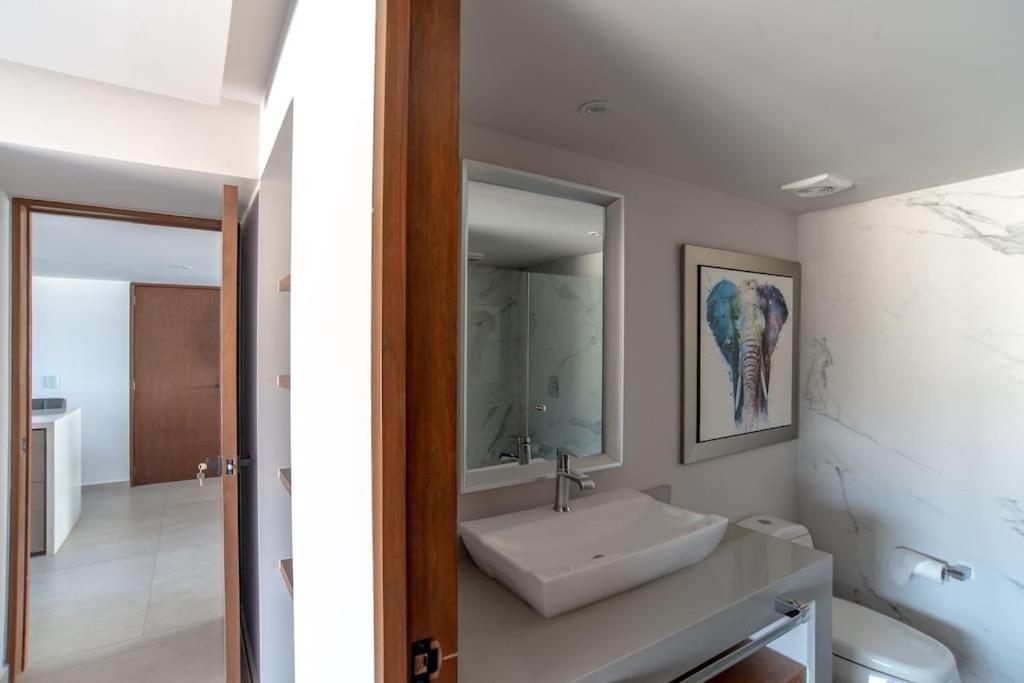 Apartment Harbor 9005 Beachfront 2bdr By Moikkarentals *