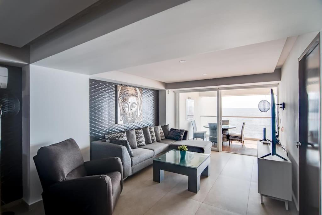 Apartment Harbor 9005 Beachfront 2bdr By Moikkarentals Puerto Vallarta