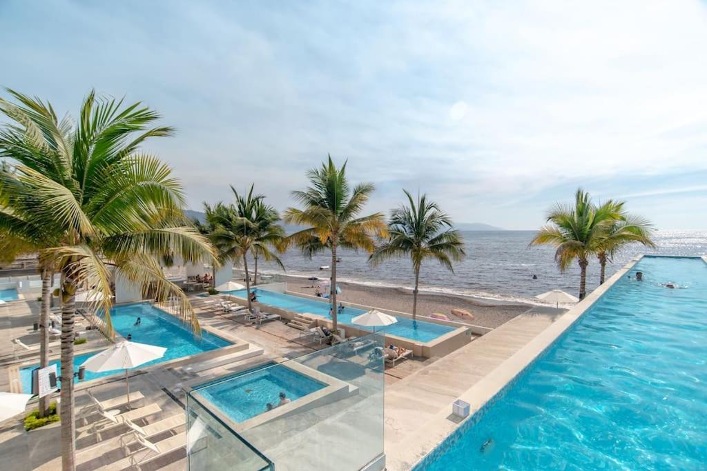 Harbor 9005 Beachfront 2bdr By Moikkarentals Apartment Puerto Vallarta
